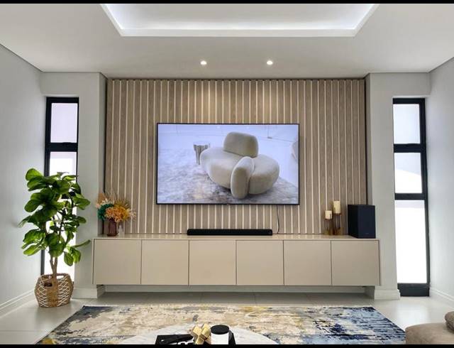 4 BEDROOM CLUSTER FOR SALE IN SANDOWN